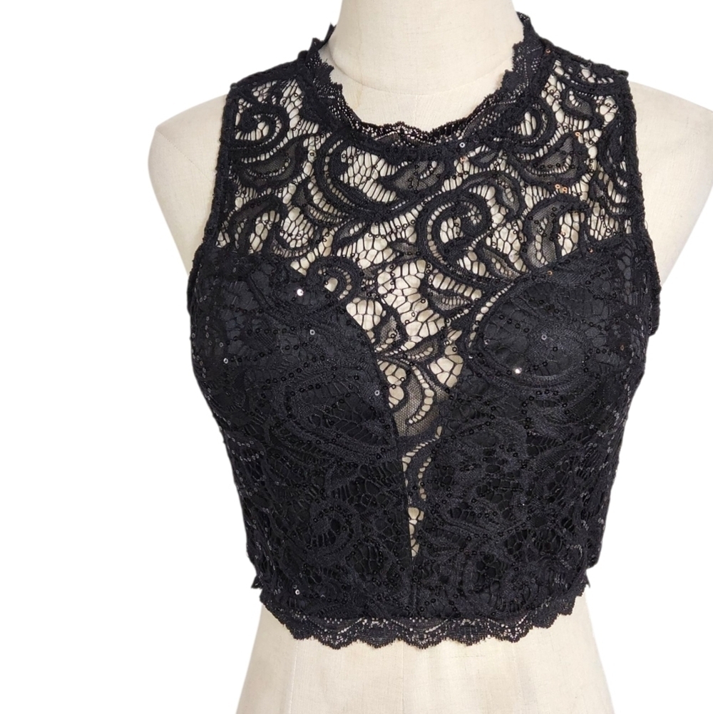 Speechless Black Lace Mob Wife Crop Top